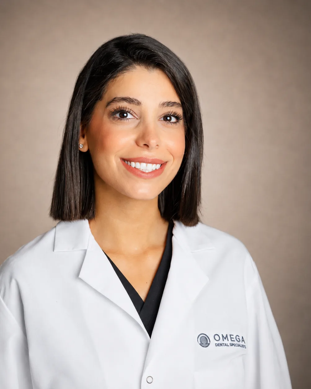 Dra. Shadan Alizadeh, Odontología Estética y General, Omega Dental Specialists Houston